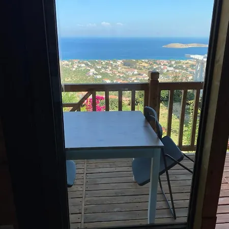 Cedar 1-bed House With Stunning Views * Palamutbuku