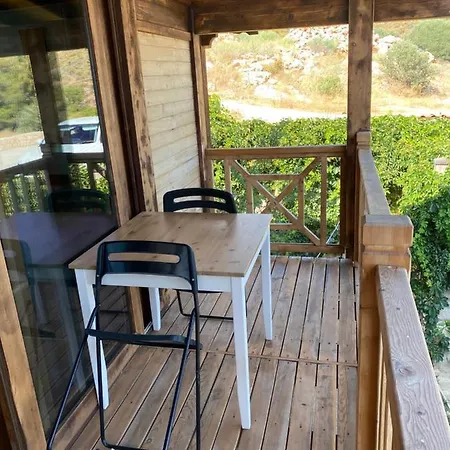 Cedar 1-bed House With Stunning Views * بالاموتبوكو